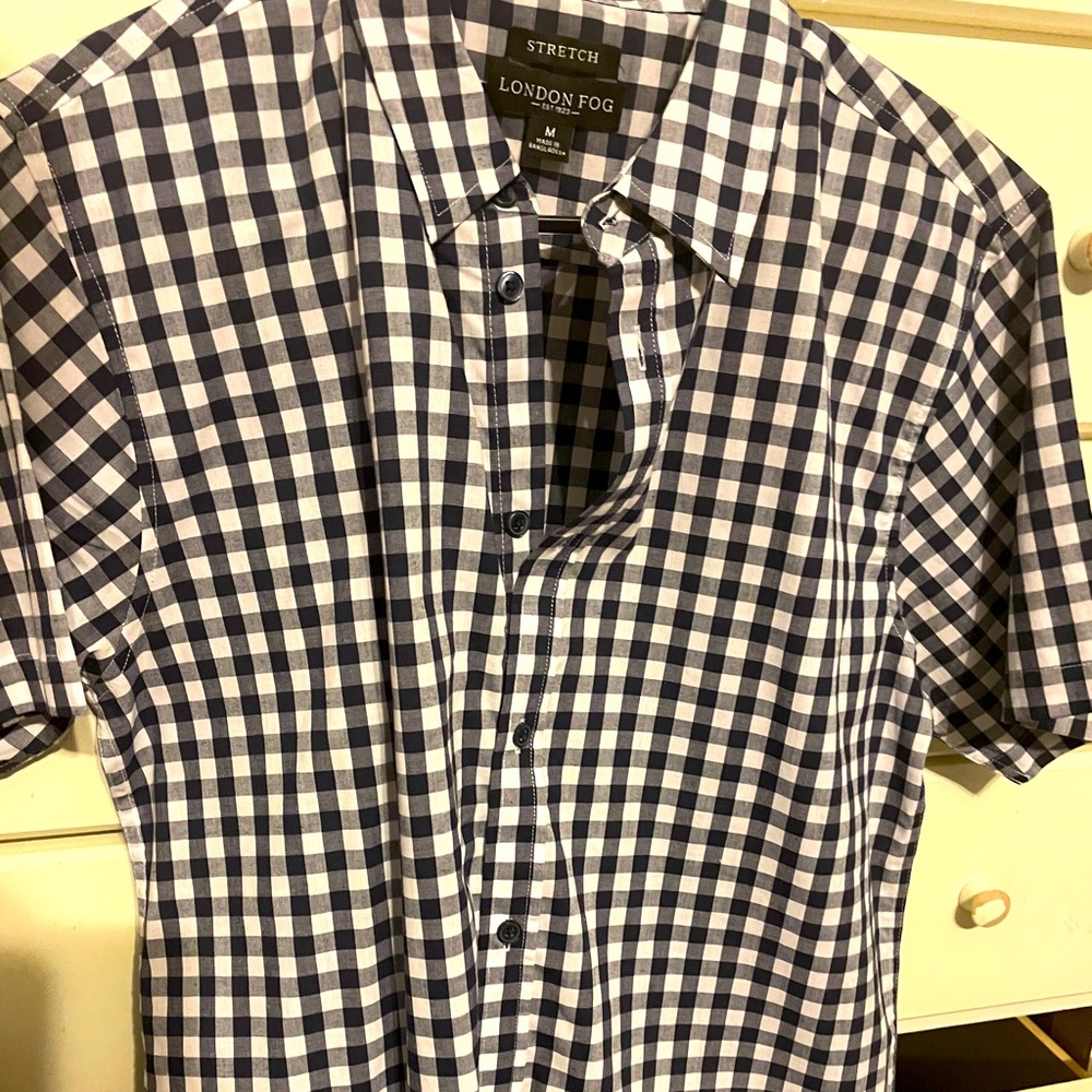 Medium button down